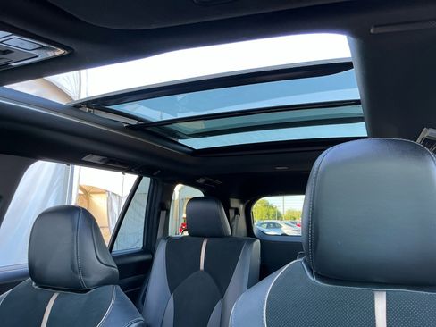 Used 2024 Toyota Grand Highlander AWD Hybrid image 33