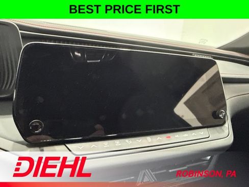 New 2027 Dodge Charger R/T w/ Driver Convenience Group AWD/4WD image 27