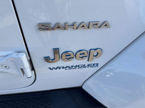 Used 2021 Jeep Wrangler Unlimited Sahara 4xe w/ Cold Weather Group image 17