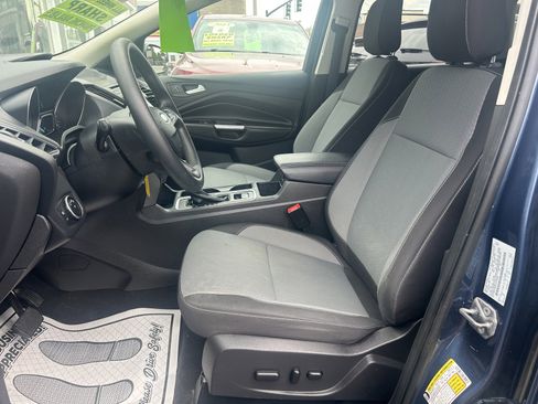Used 2018 Ford Escape SE AWD/4WD image 10