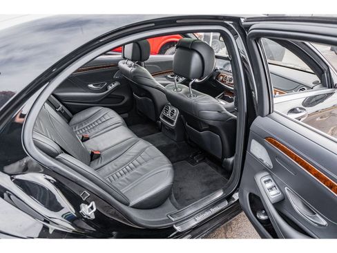 Used 2016 Mercedes-Benz S 550 4MATIC Sedan image 26