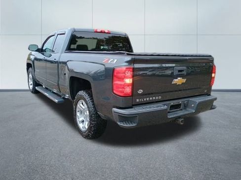 Used 2018 Chevrolet Silverado 1500 LT w/ All Star Edition image 3