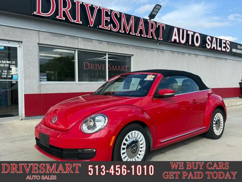 Used 2014 Volkswagen Beetle 2.5 FWD image 1