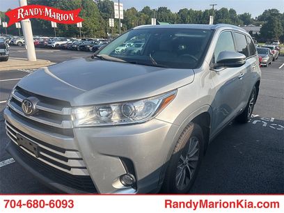 Used 2019 Toyota Highlander XLE