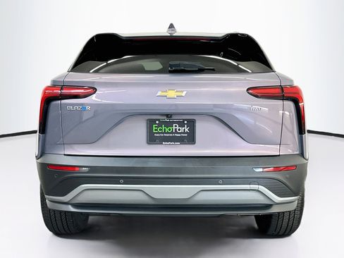 Used 2024 Chevrolet Blazer EV LT AWD/4WD image 7