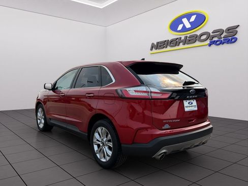Used 2024 Ford Edge Titanium AWD/4WD image 4