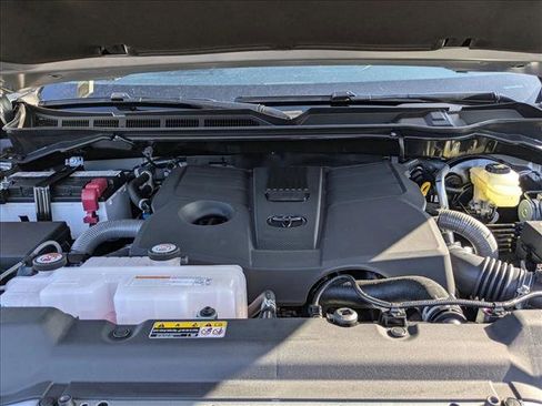 Used 2025 Toyota Tundra SR5 image 15