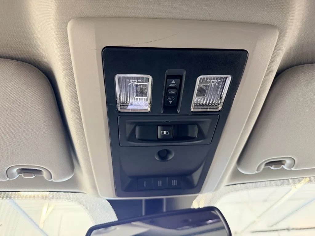 Used 2018 RAM 2500 Laramie w/ Off Road Package AWD/4WD image 26