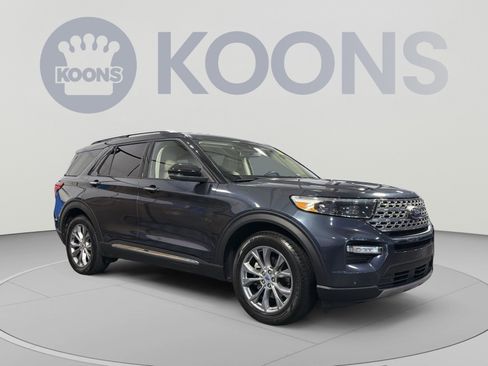 Used 2022 Ford Explorer Limited w/ Equipment Group 301A RWD image 8