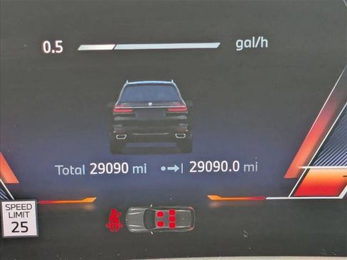 Certified 2024 BMW X7 xDrive40i w/ Premium Package image 11