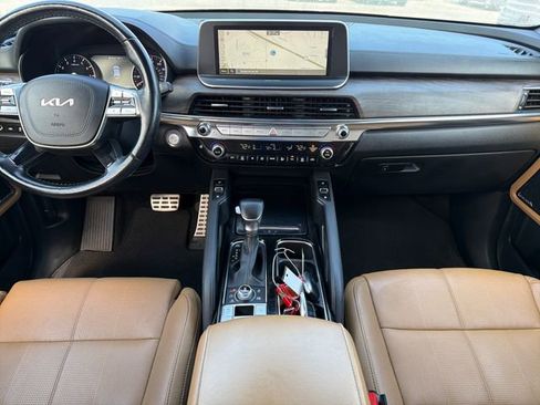 Used 2022 Kia Telluride SX w/ Nightfall Edition Package AWD/4WD image 9