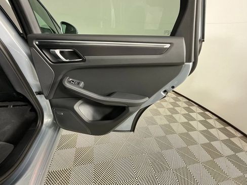 Used 2023 Porsche Macan GTS image 23