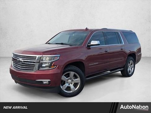 Used 2018 Chevrolet Suburban Premier image 1