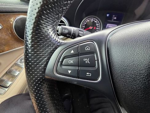 Used 2016 Mercedes-Benz GLC 300 4MATIC image 15