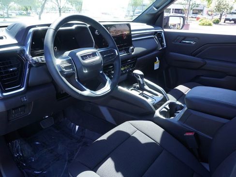 New 2026 GMC Canyon Elevation w/ Convenience Package image 17