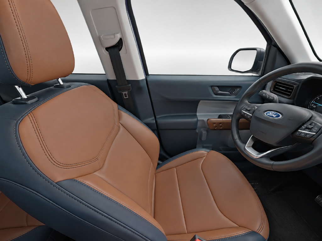 Used 2024 Ford Maverick Lariat w/ 4K Tow Package AWD/4WD image 11