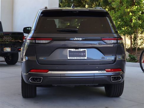 New 2023 Jeep Grand Cherokee Overland w/ Luxury Tech Group IV image 6