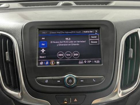 Used 2022 Chevrolet Equinox LT FWD image 29