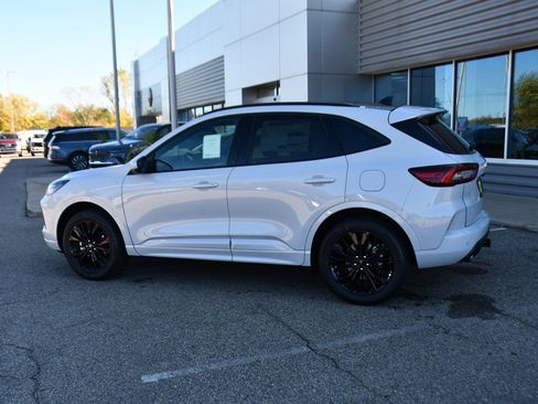 New 2026 Ford Escape ST-Line Elite w/ Class II Trailer Tow Package image 3