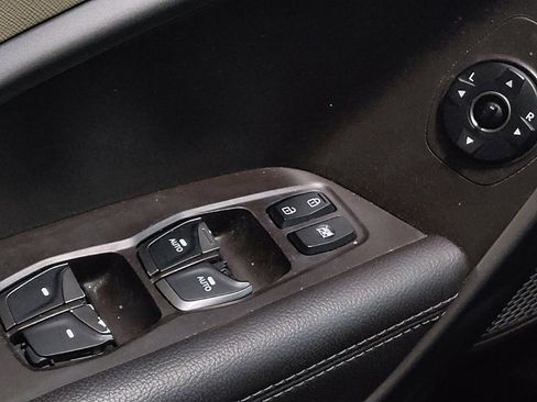 Used 2018 Hyundai Santa Fe Sport w/ 2.4L Value Package 02 image 27