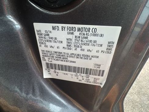 Used 2014 Ford F250 Lariat w/ Lariat Interior Package image 31