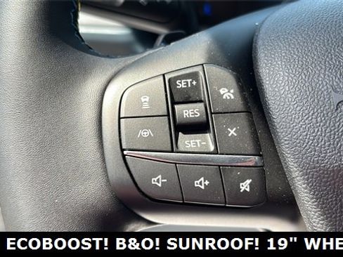 New 2025 Ford Maverick Lobo image 19