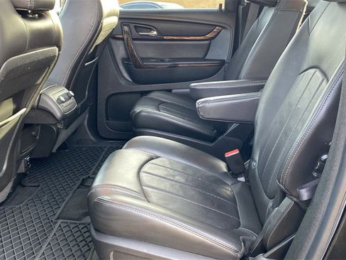 Used 2016 GMC Acadia Denali image 14
