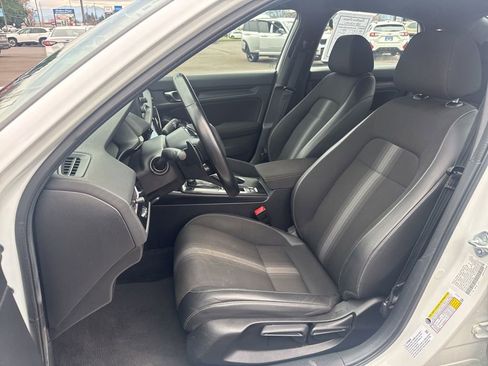 Used 2022 Honda Civic Sport image 10