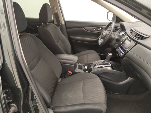 Used 2020 Nissan Rogue SV AWD/4WD image 21