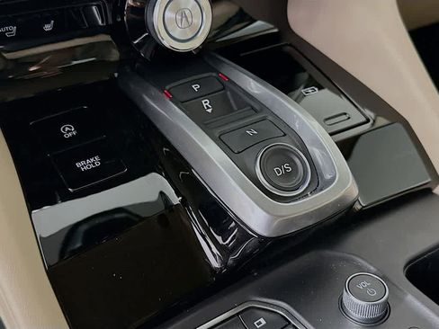 Used 2023 Acura MDX SH-AWD w/ Technology Package image 19
