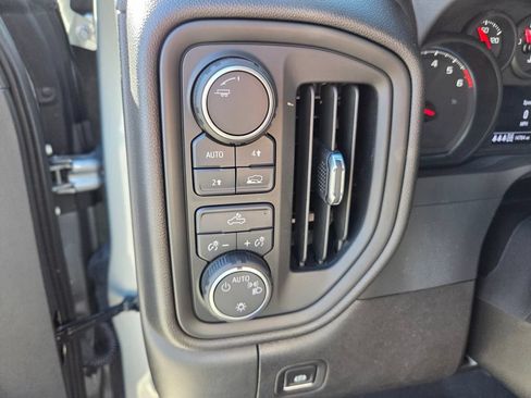 Used 2025 Chevrolet Silverado 1500 Custom AWD/4WD image 23