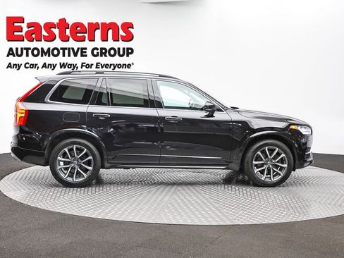 Used 2016 Volvo XC90 T6 Momentum w/ Momentum Plus Package AWD/4WD image 4