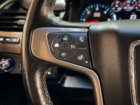 Used 2018 GMC Yukon XL Denali w/ Open Road Package AWD/4WD image 38