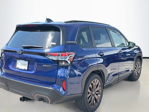 Used 2025 Subaru Forester Sport image 3