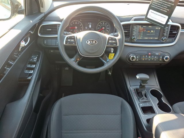 Used 2020 Kia Sorento FWD V6 image 11