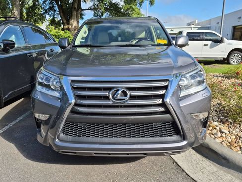 Used 2018 Lexus GX 460 Premium AWD/4WD image 7