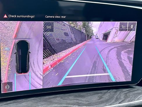 Certified 2025 Audi Q5 Premium Plus w/ Premium Plus image 20