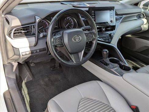 Used 2023 Toyota Camry SE image 10