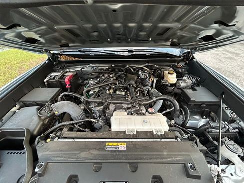 Certified 2024 Toyota Tacoma SR5 image 11