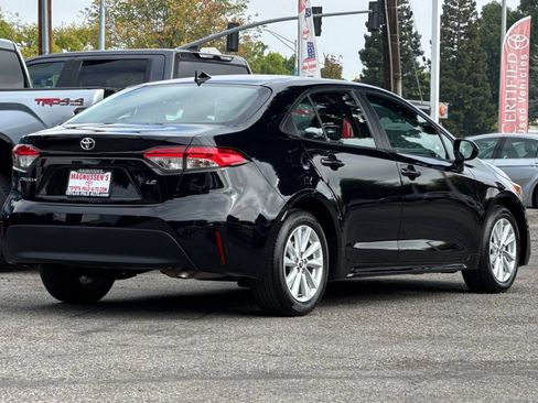 Certified 2025 Toyota Corolla LE w/ LE Premium Package FWD image 3
