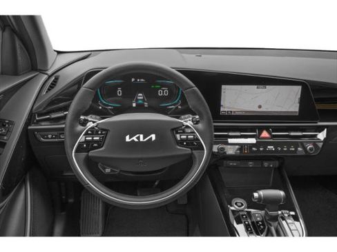 Certified 2023 Kia Niro FWD image 10