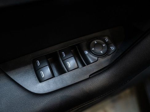 Used 2020 Chevrolet Blazer LT image 21