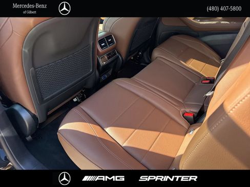 Certified 2025 Mercedes-Benz GLS 450 4MATIC image 23