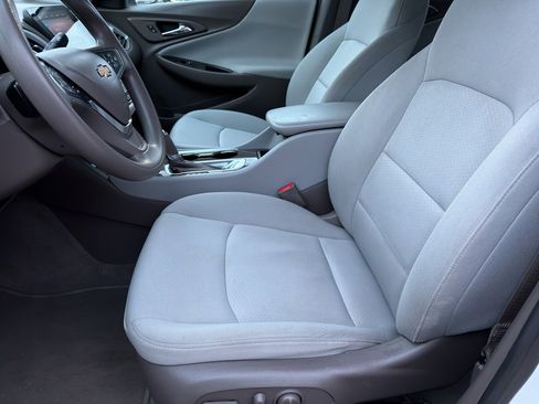 Used 2020 Chevrolet Malibu LS w/ Driver Confidence Package II image 9