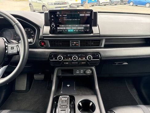 Used 2023 Honda Pilot Touring image 22