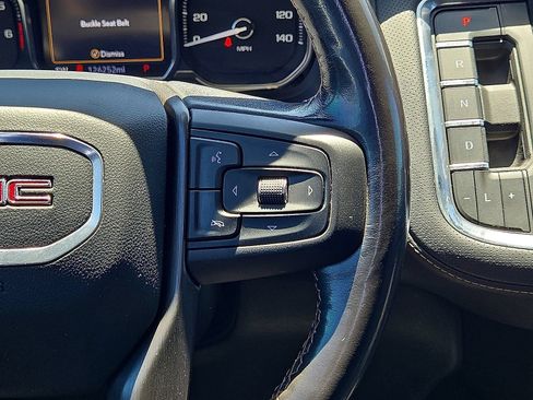 Used 2021 GMC Yukon AT4 w/ Technology Package AWD/4WD image 21