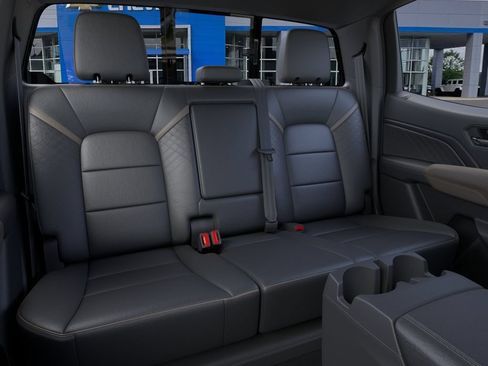 New 2026 GMC Canyon Denali AWD/4WD image 18