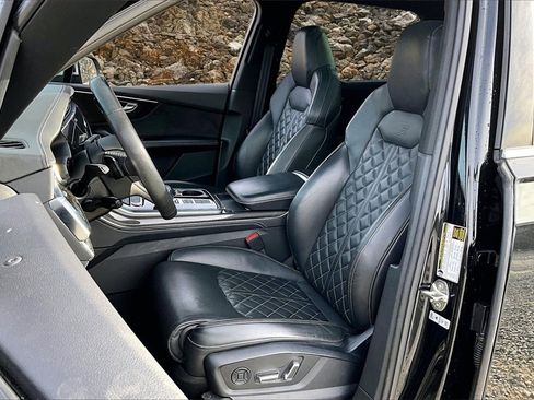 Used 2022 Audi SQ7 Premium Plus w/ SQ7 Executive Package image 23