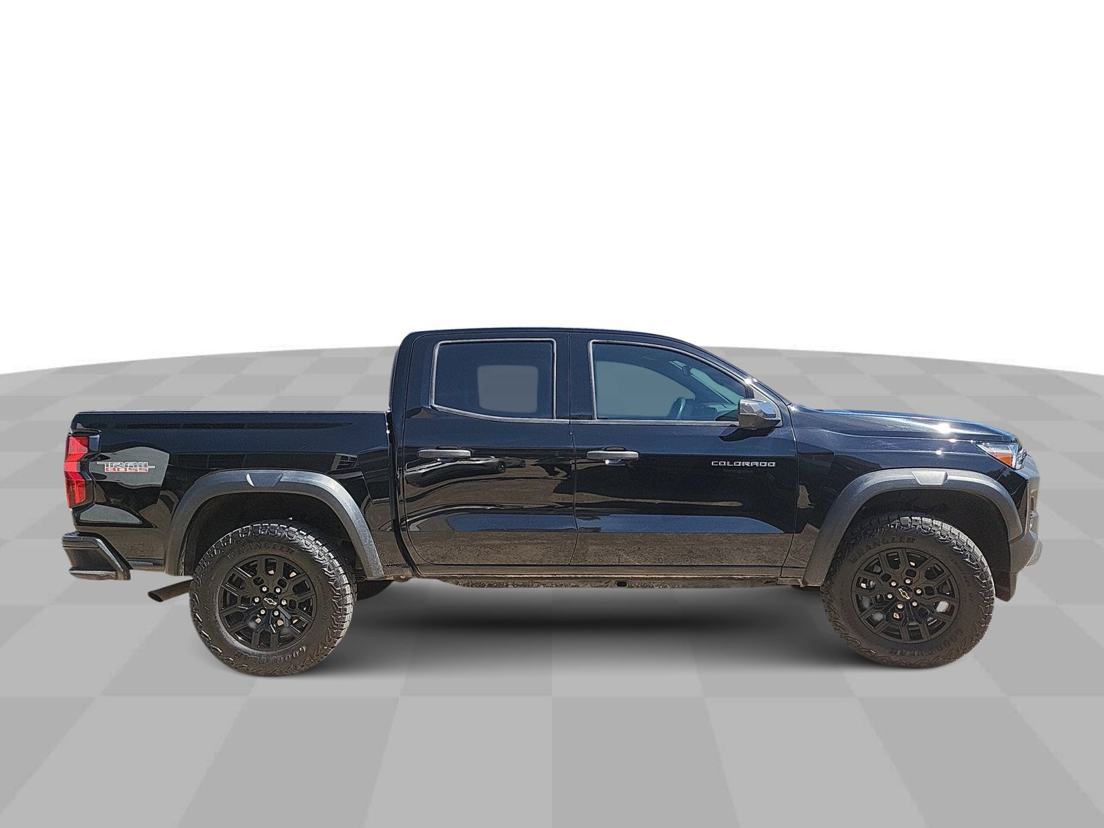 Used 2025 Chevrolet Colorado Trail Boss AWD/4WD image 9