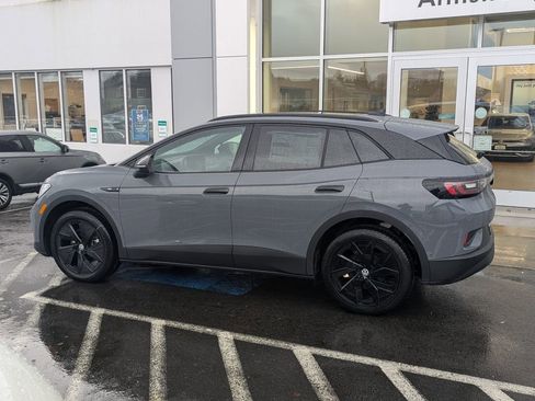 New 2026 Volkswagen ID.4 Pro S image 2